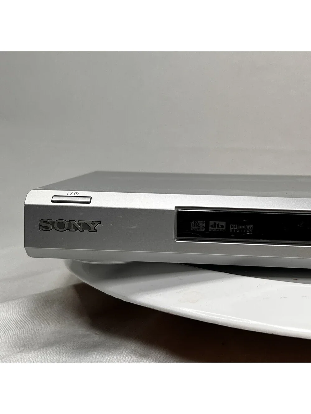 Sony DVP-NS55P DVD Player Dolby Digital Silver CD/DVD 480p DVD±R/RW